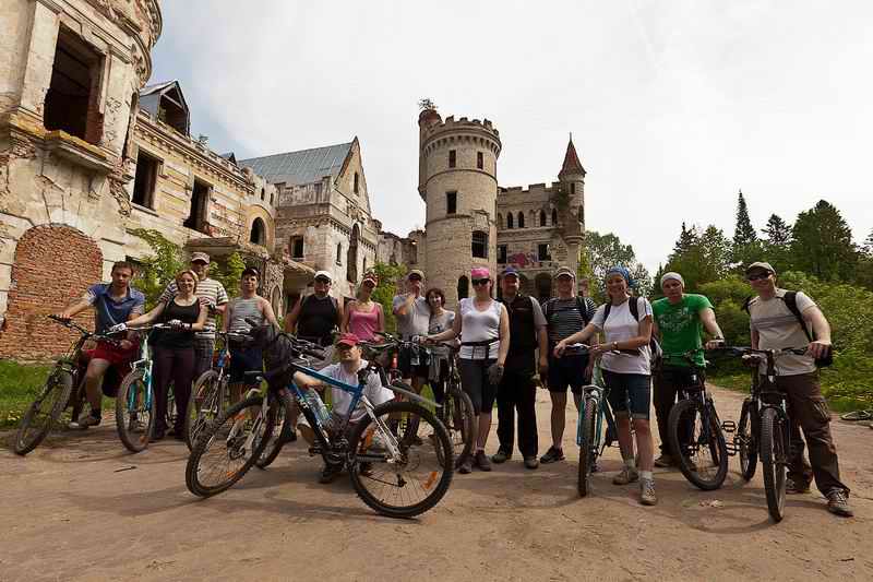 Замок Храповицкого Велотур к замку Храповицкого