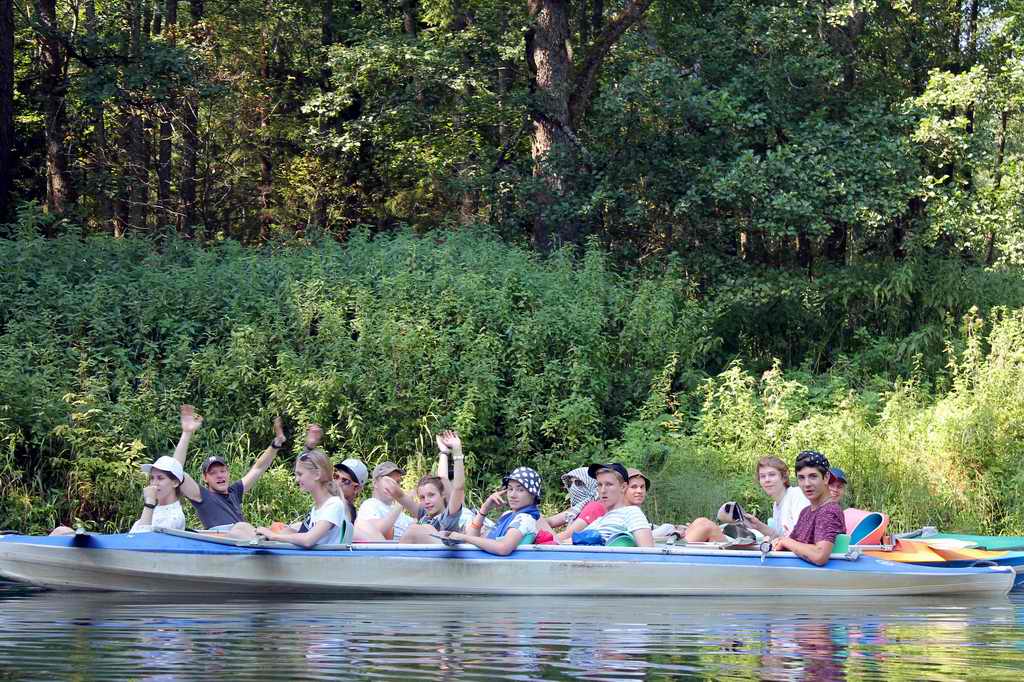 Байдарка на реке Сплав на байдарках по реке Судогда